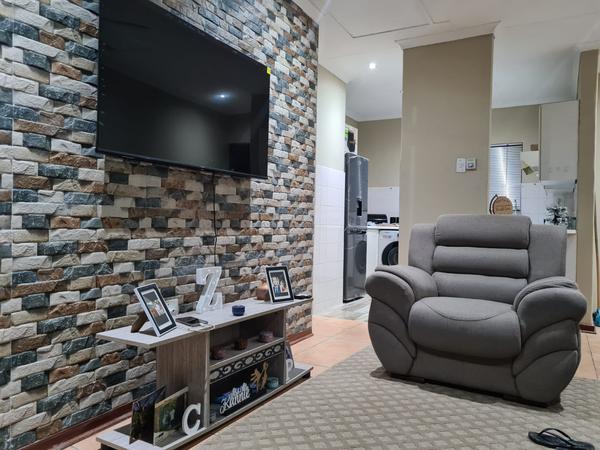 Apartment / Flat For Sale in Chase Valley, Pietermaritzburg